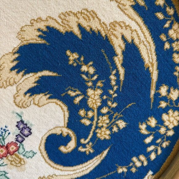 Vintage European Floral Needlepoint Art In Gold Round Frame - Picture 3 of 9